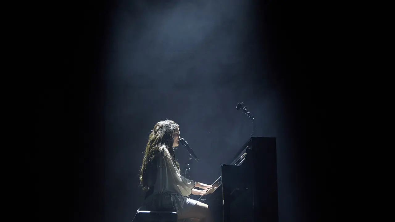 Concierto de Amaia en el pabell&oacute;n Navarra Arena con el que inicia su gira de Arenas 2026. I&Ntilde;IGO ALZUGARAY
