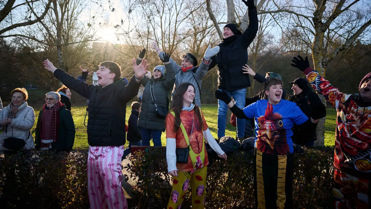 Los Reyes Magos llegan a Pamplona por el Portal de Francia en la cabalgata de 2026. PABLO LASAOSA