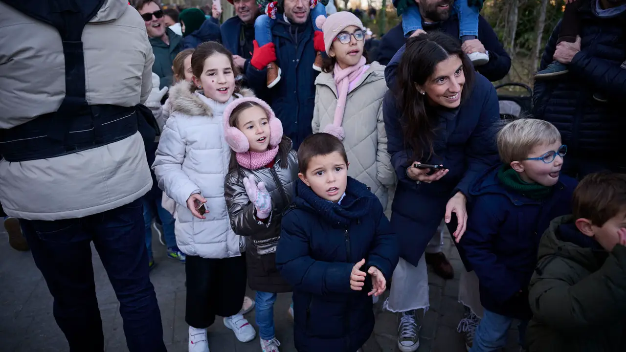 Los Reyes Magos llegan a Pamplona por el Portal de Francia en la cabalgata de 2026. PABLO LASAOSA