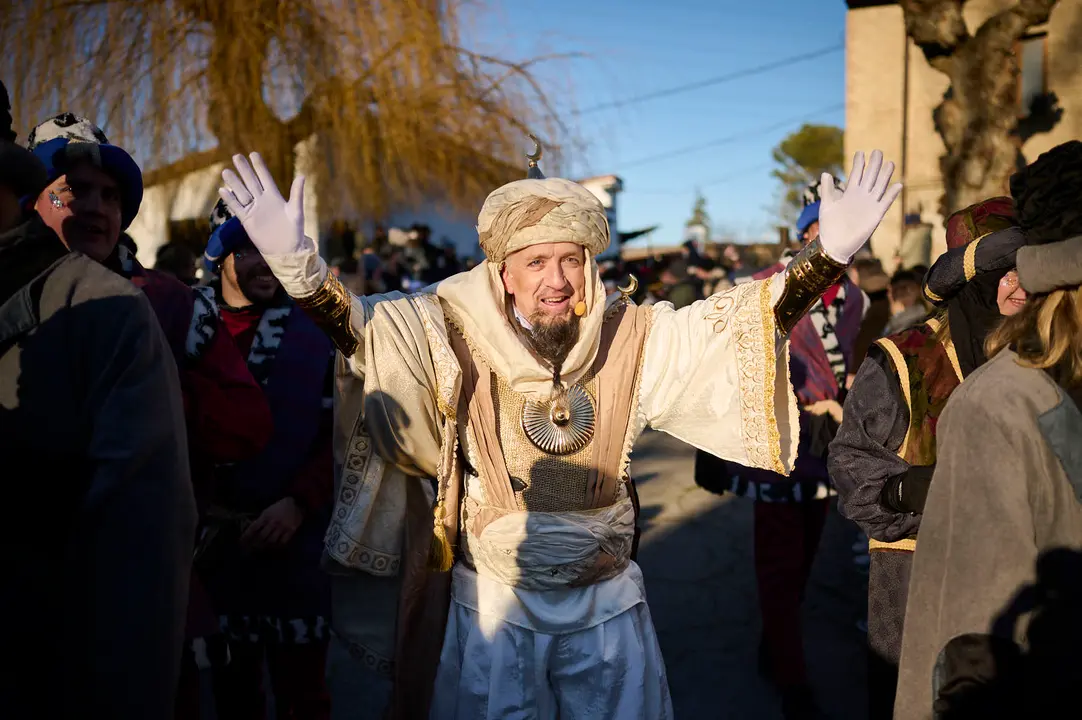 Los Reyes Magos llegan a Pamplona por el Portal de Francia en la cabalgata de 2026. PABLO LASAOSA