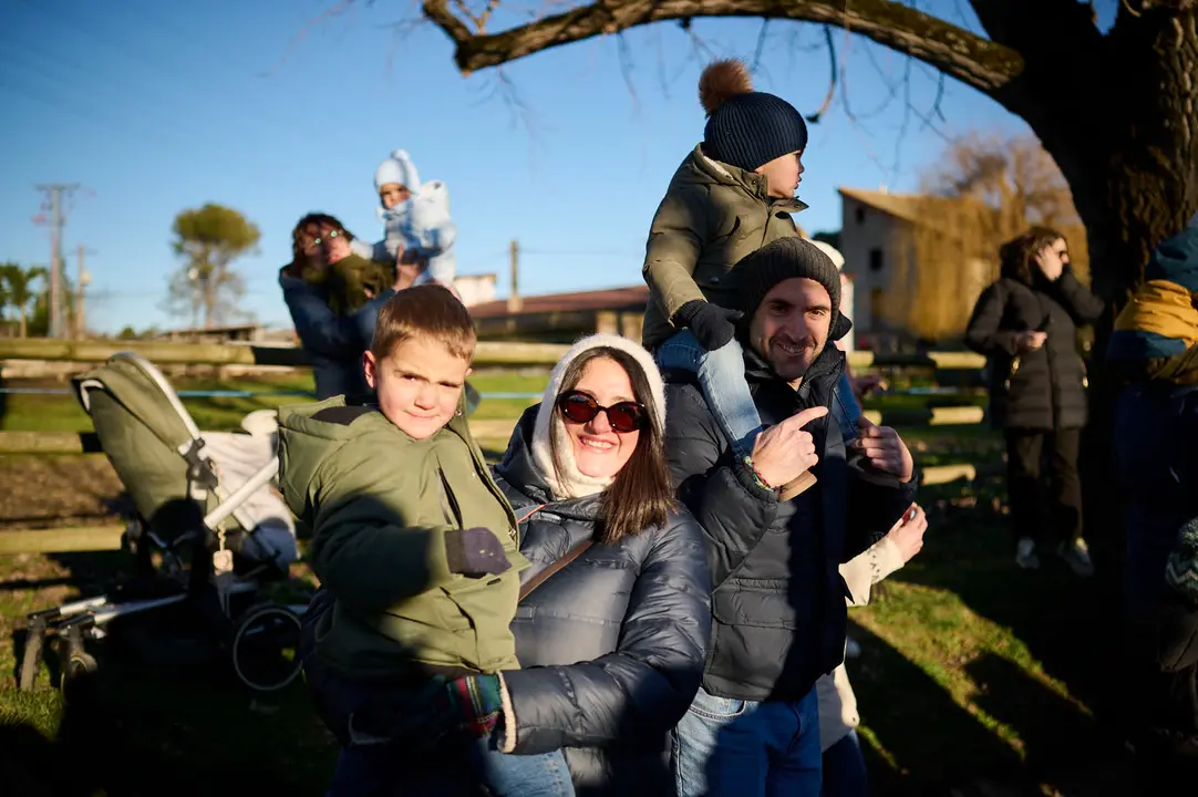 Los Reyes Magos llegan a Pamplona por el Portal de Francia en la cabalgata de 2026. PABLO LASAOSA