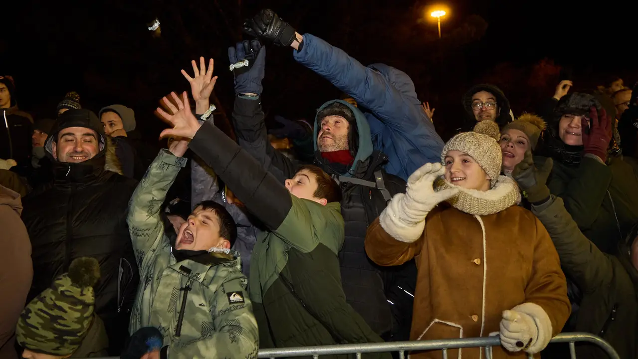 Cabalgata de los Reyes Magos por las calles de Pamplona. I&Ntilde;IGO ALZUGARAY