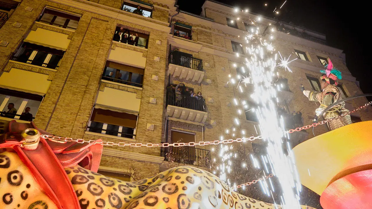 Cabalgata de los Reyes Magos por las calles de Pamplona. I&Ntilde;IGO ALZUGARAY