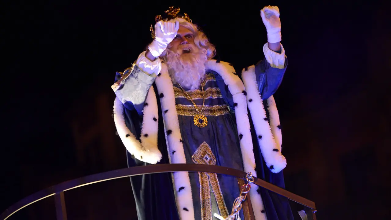 Cabalgata de los Reyes Magos por las calles de Pamplona. I&Ntilde;IGO ALZUGARAY
