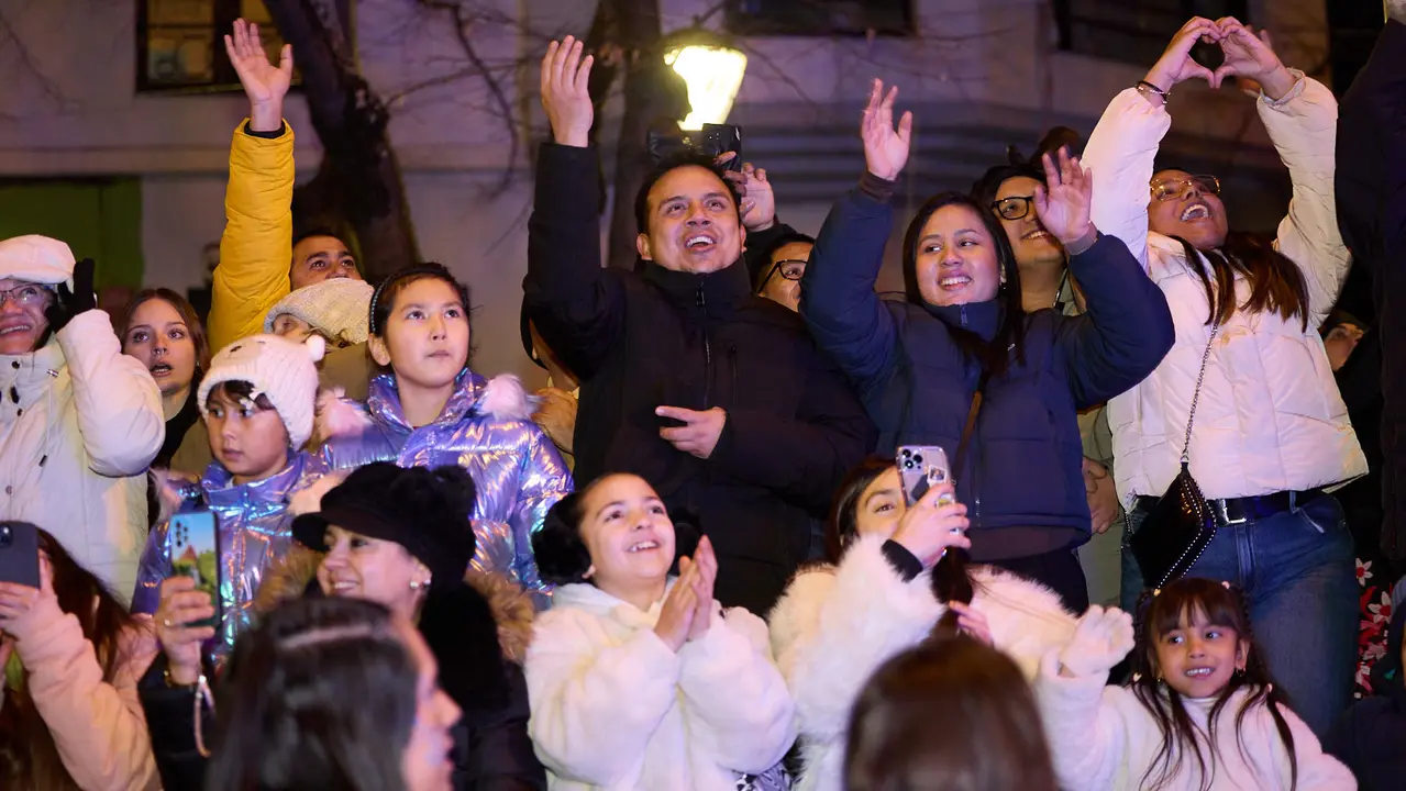 Cabalgata de los Reyes Magos por las calles de Pamplona. I&Ntilde;IGO ALZUGARAY