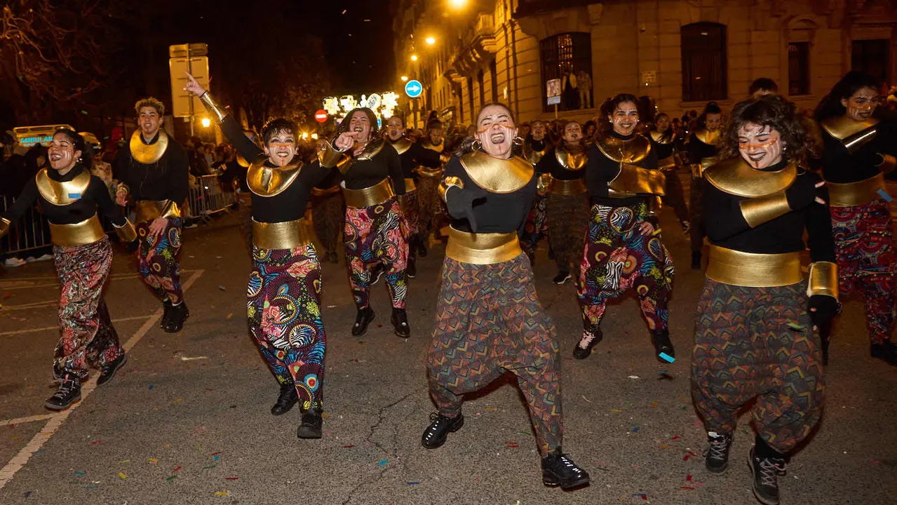 Cabalgata de los Reyes Magos por las calles de Pamplona. I&Ntilde;IGO ALZUGARAY