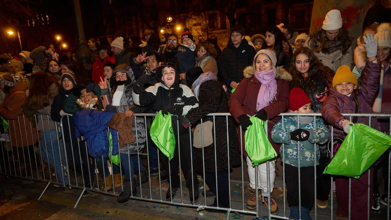 Cabalgata de los Reyes Magos por las calles de Pamplona. I&Ntilde;IGO ALZUGARAY