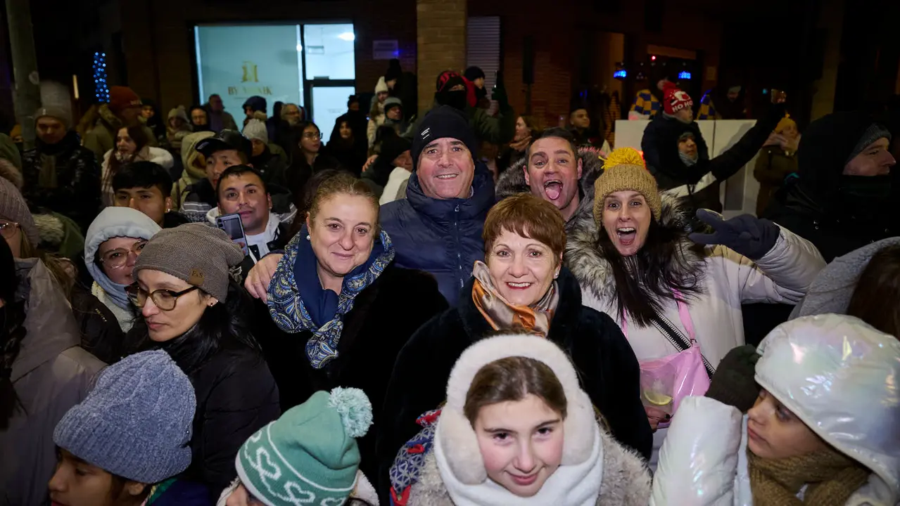 Pamplona recibe a los Reyes Magos durante la Cabalgata 2026. PABLO LASAOSA