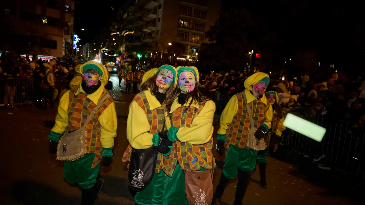 Pamplona recibe a los Reyes Magos durante la Cabalgata 2026. PABLO LASAOSA