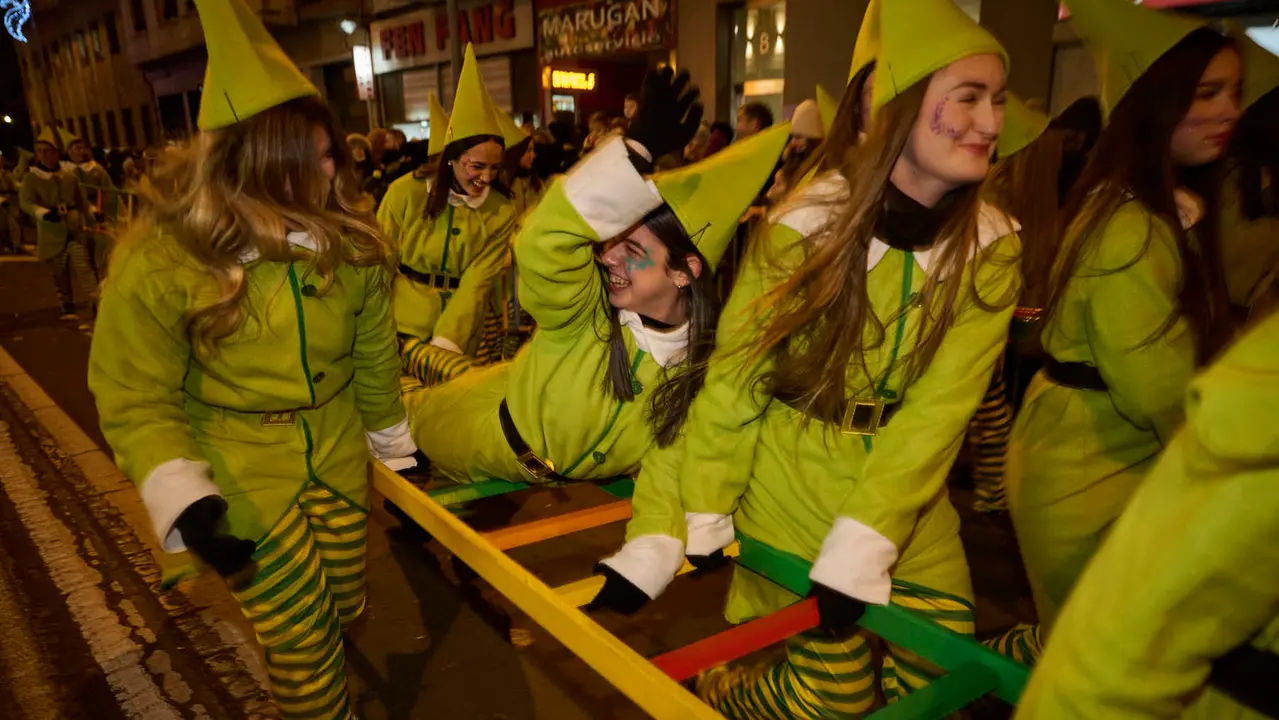 Pamplona recibe a los Reyes Magos durante la Cabalgata 2026. PABLO LASAOSA