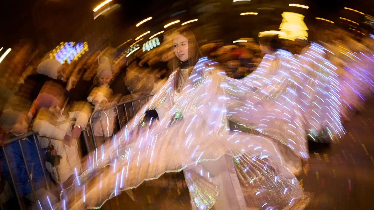 Pamplona recibe a los Reyes Magos durante la Cabalgata 2026. PABLO LASAOSA