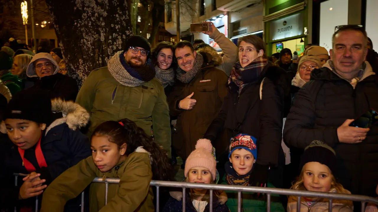 Pamplona recibe a los Reyes Magos durante la Cabalgata 2026. PABLO LASAOSA