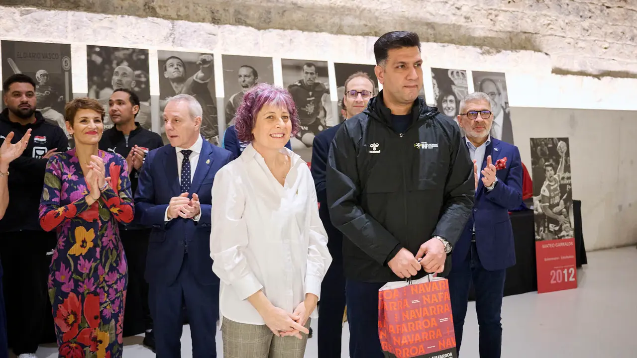 La presidenta del Gobierno de Navarra, Mar&iacute;a Chivite, preside el acto de reconocimiento a los deportistas navarros que han recibido la Medalla de Oro al M&eacute;rito Deportivo. Estar&aacute;n presentes la ministra Elma Saiz, el vicepresidente primero del Gobierno foral, Javier Rem&iacute;rez y la consejera de Cultura, Deporte y Turismo, Rebeca Esnaola. PABLO LASAOSA