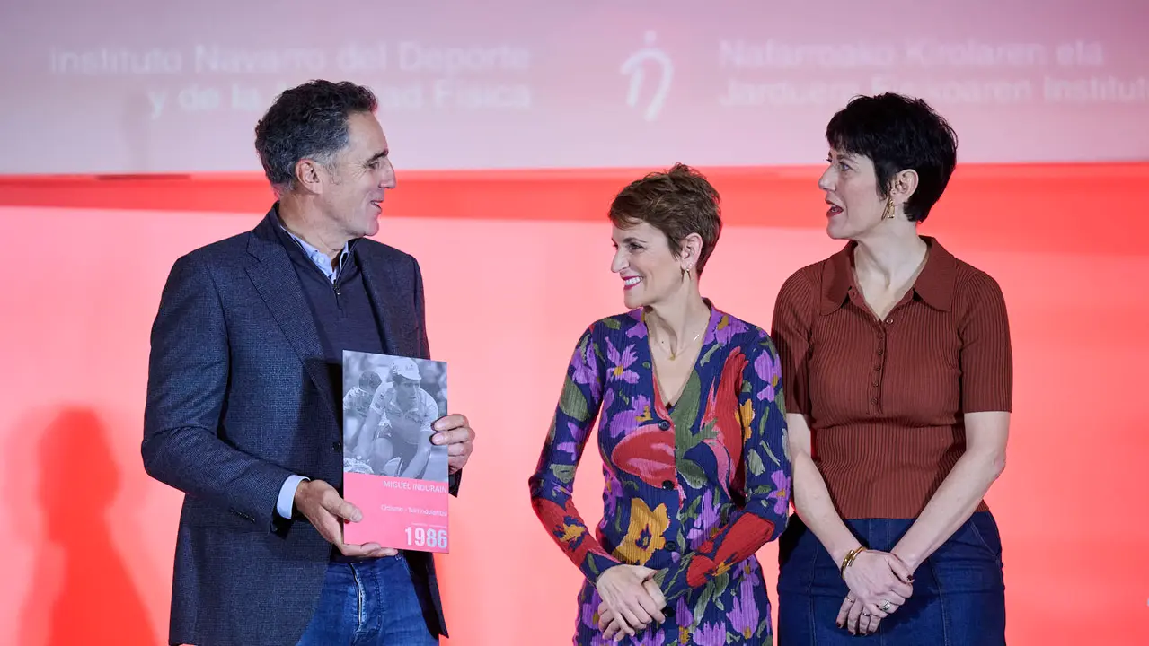 La presidenta del Gobierno de Navarra, Mar&iacute;a Chivite, preside el acto de reconocimiento a los deportistas navarros que han recibido la Medalla de Oro al M&eacute;rito Deportivo. Estar&aacute;n presentes la ministra Elma Saiz, el vicepresidente primero del Gobierno foral, Javier Rem&iacute;rez y la consejera de Cultura, Deporte y Turismo, Rebeca Esnaola. PABLO LASAOSA