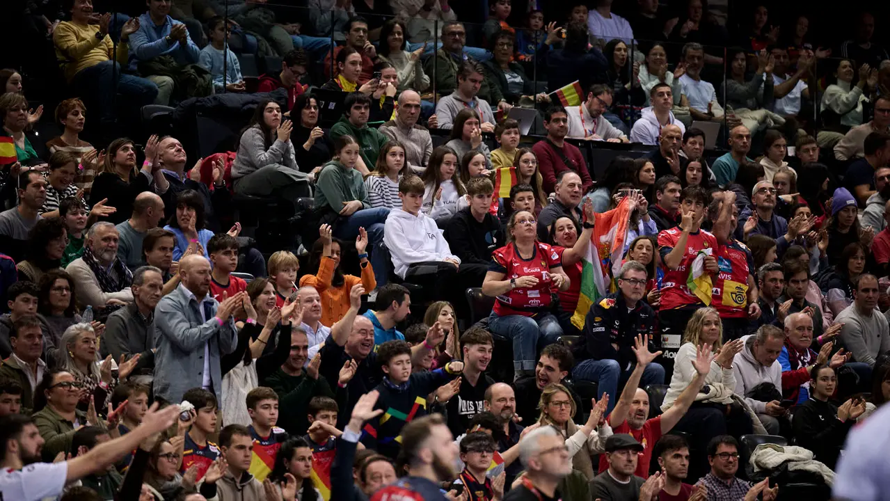 Torneo Internacional de Espa&ntilde;a de Balonmano en el que los Hispanos se han enfrentado a Portugal. PABLO LASAOSA