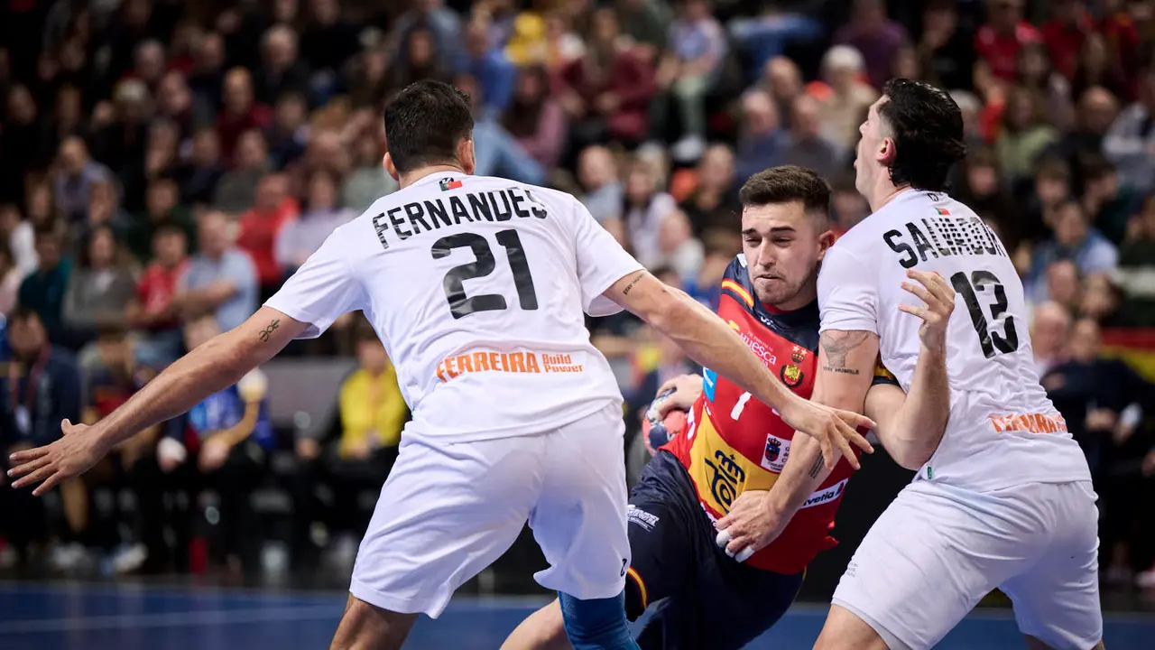 Torneo Internacional de Espa&ntilde;a de Balonmano en el que los Hispanos se han enfrentado a Portugal. PABLO LASAOSA