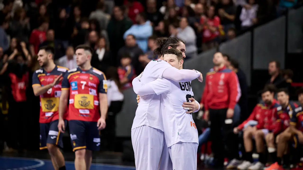 Torneo Internacional de Espa&ntilde;a de Balonmano en el que los Hispanos se han enfrentado a Portugal. PABLO LASAOSA