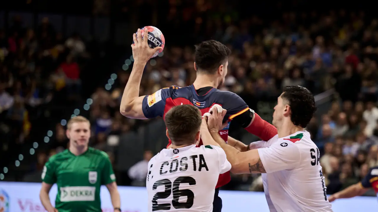 Torneo Internacional de Espa&ntilde;a de Balonmano en el que los Hispanos se han enfrentado a Portugal. PABLO LASAOSA