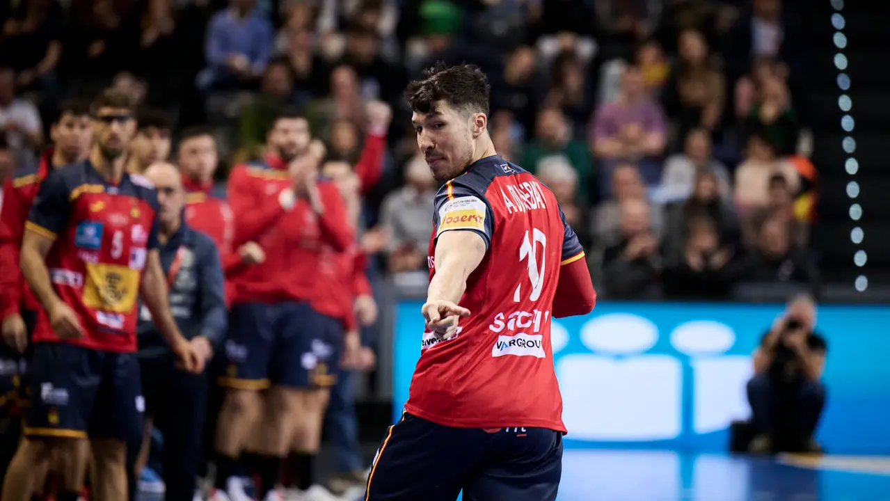 Torneo Internacional de Espa&ntilde;a de Balonmano en el que los Hispanos se han enfrentado a Portugal. PABLO LASAOSA