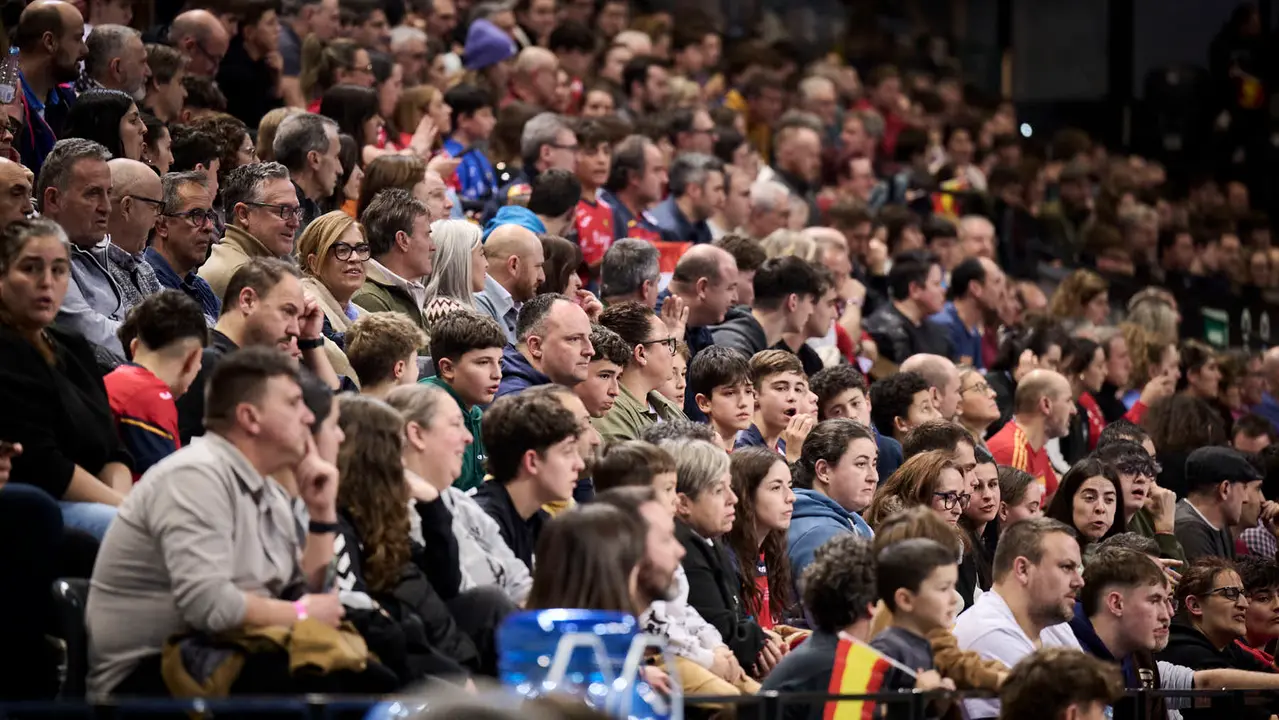 Torneo Internacional de Espa&ntilde;a de Balonmano en el que los Hispanos se han enfrentado a Portugal. PABLO LASAOSA