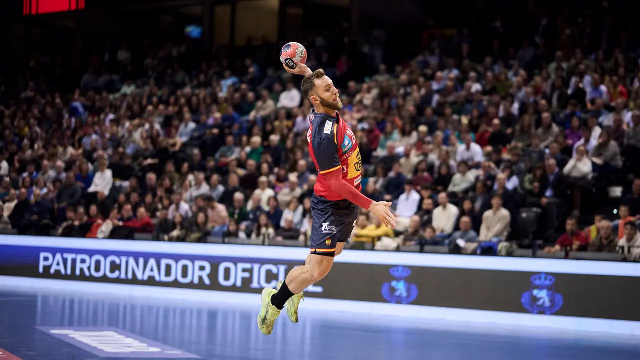 Torneo Internacional de Espa&ntilde;a de Balonmano en el que los Hispanos se han enfrentado a Portugal. PABLO LASAOSA