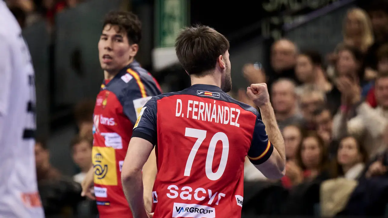 Torneo Internacional de Espa&ntilde;a de Balonmano en el que los Hispanos se han enfrentado a Portugal. PABLO LASAOSA