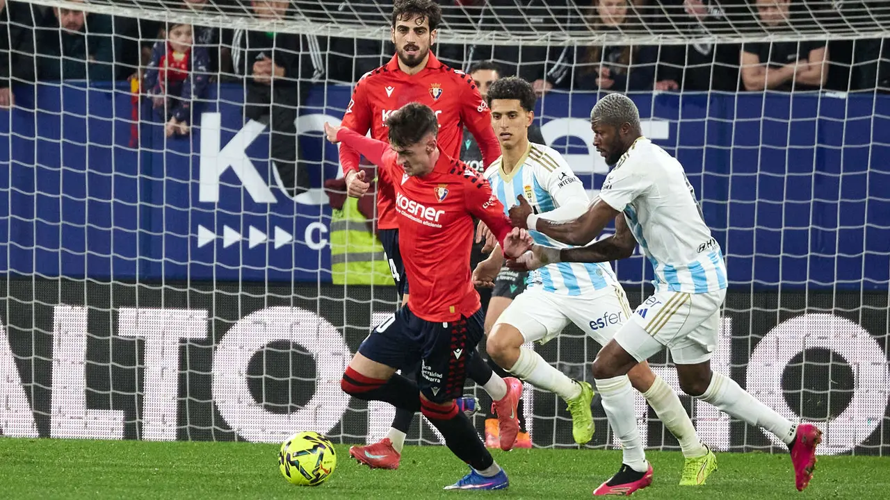 Partido de La Liga EA Sports entre CA Osasuna y Real Oviedo disputado en el estadio de El Sadar en Pamplona. I&Ntilde;IGO ALZUGARAY