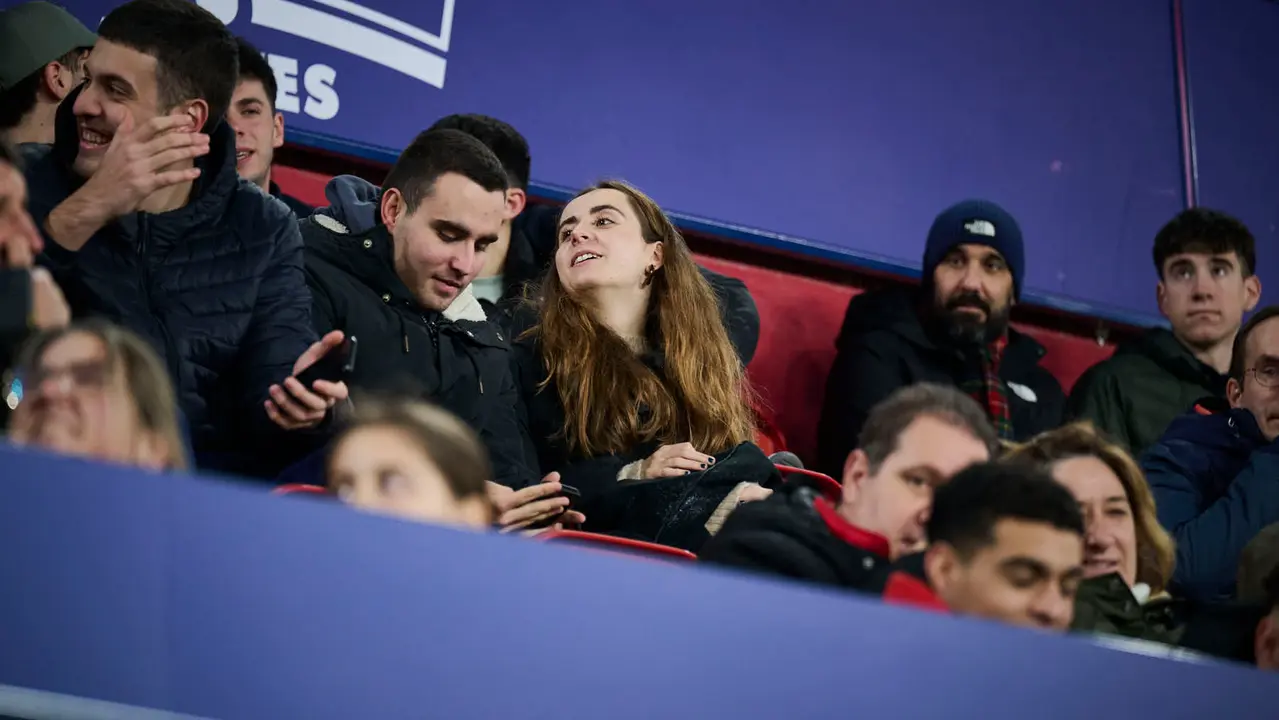 Osasuna presenta a su nuevo jugador Ra&uacute;l Moro. PABLO LASAOSA