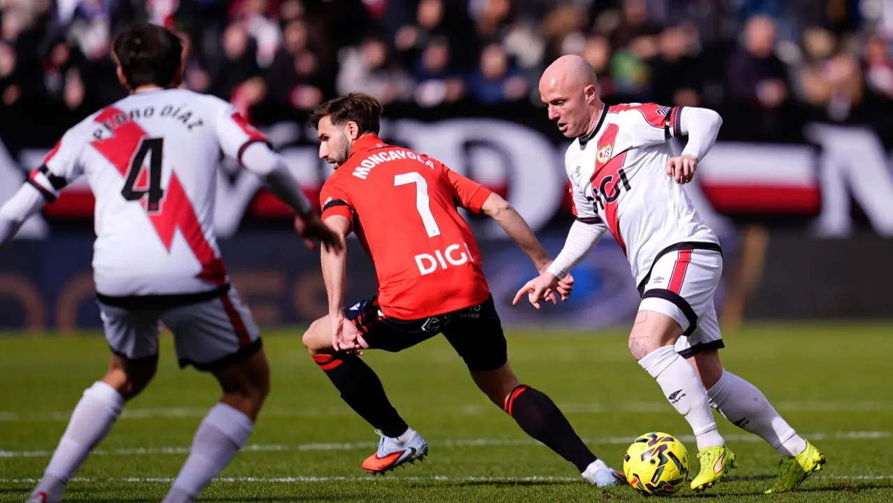 Victoria de Osasuna en el campo del Rayo Vallecano. EUROPA PRESS(1)