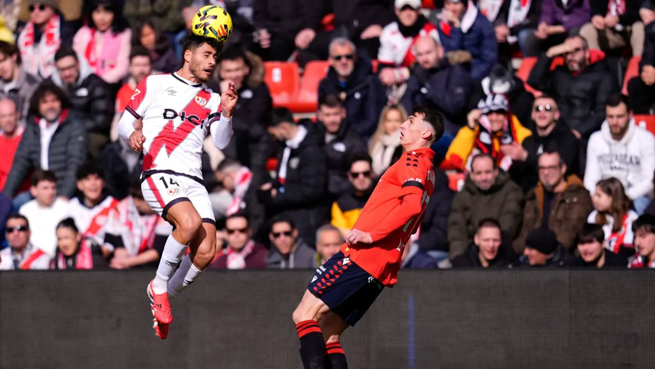 Victoria de Osasuna en el campo del Rayo Vallecano. EUROPA PRESS