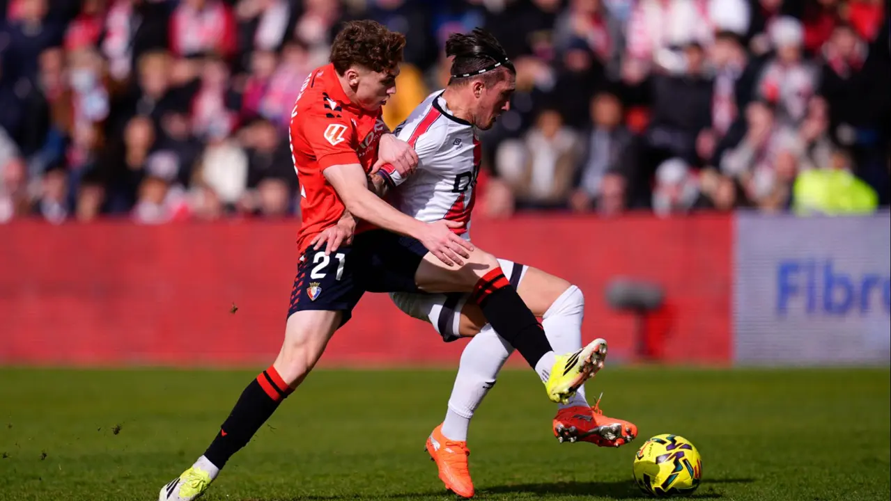 Victoria de Osasuna en el campo del Rayo Vallecano. EUROPA PRESS