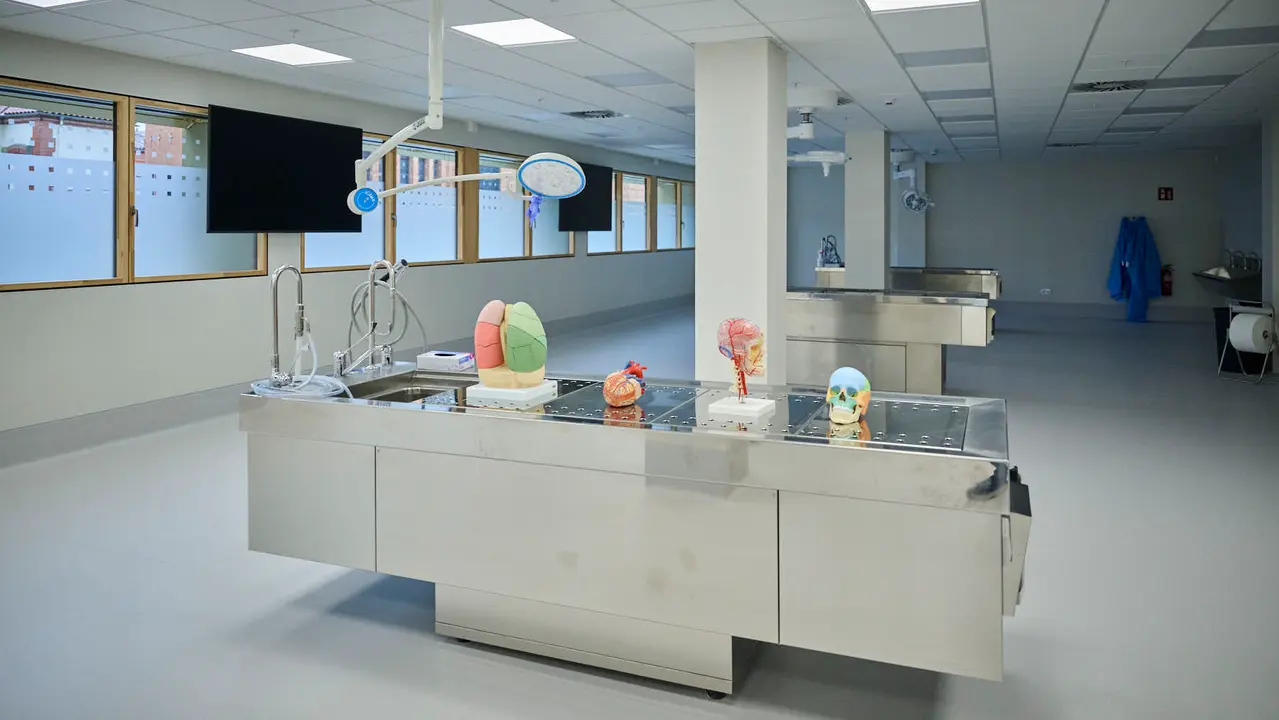 Inauguraci&oacute;n del nuevo edificio de la Facultad de Ciencias de la Salud de la UPNA. PABLO LASAOSA