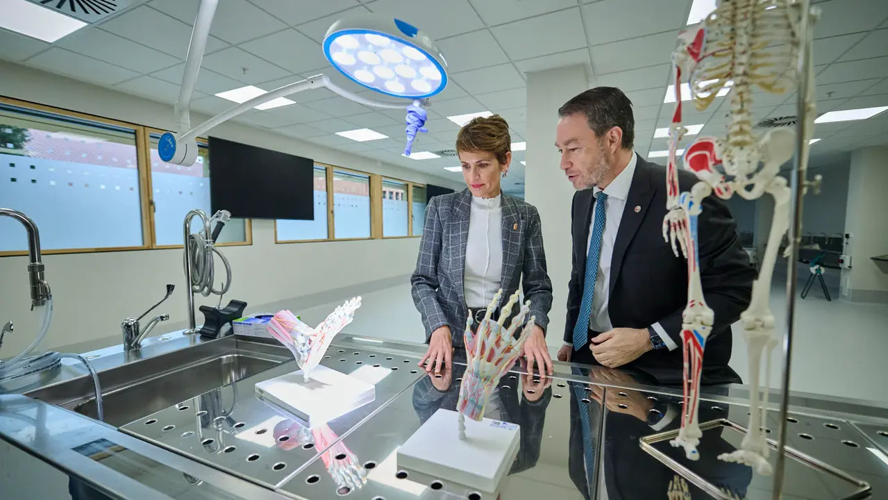 Inauguraci&oacute;n del nuevo edificio de la Facultad de Ciencias de la Salud de la UPNA. PABLO LASAOSA