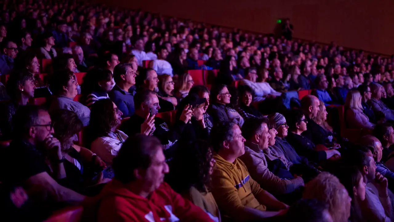 Medina Azahara celebra un concierto en Baluarte durante su gira 2026. PABLO LASAOSA