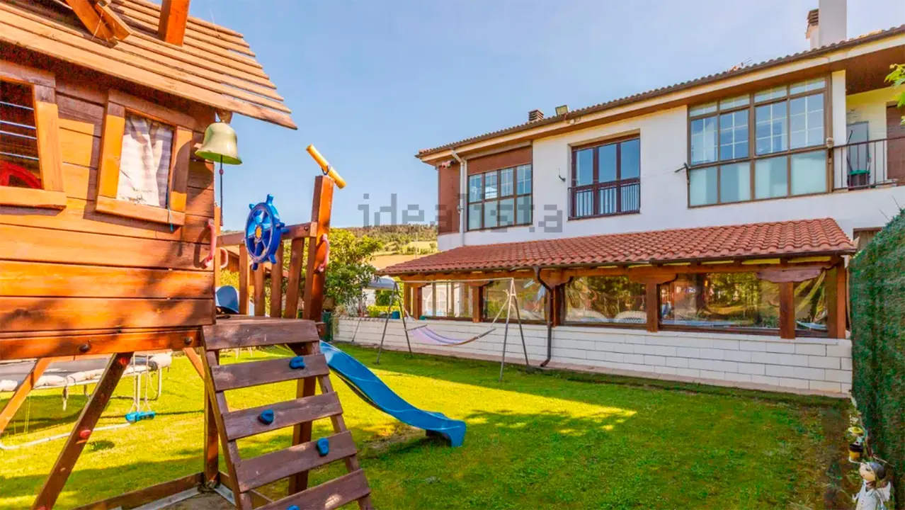 Casa en venta en Ezcabarte. IDEALISTA