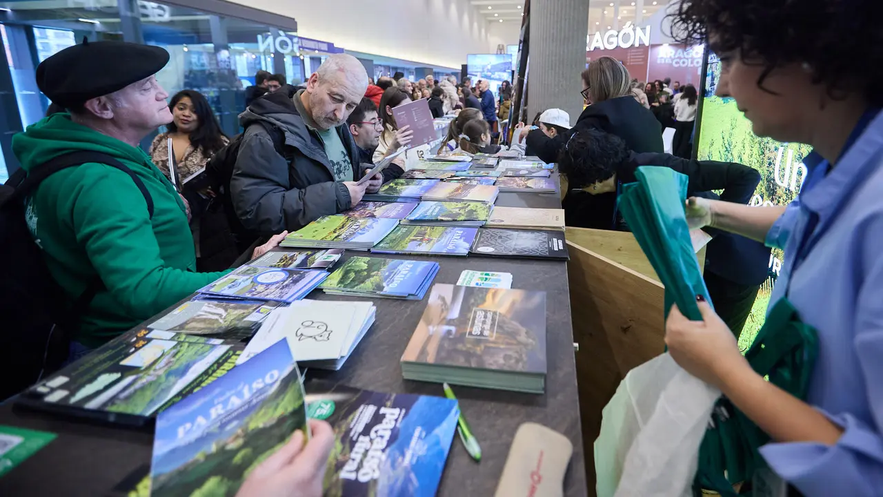 XX edici&oacute;n de la Feria Internacional de Turismo Navartur Reyno de Navarra en Baluarte. NAVARRA.COM