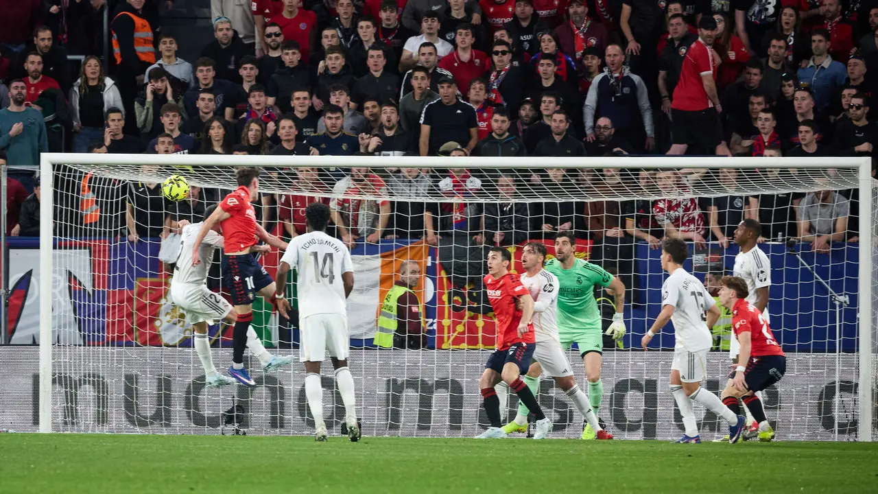Partido de La Liga EA Sports entre CA Osasuna y Real Madrid CF disputado en el estadio de El Sadar en Pamplona. I&Ntilde;IGO ALZUGARAY