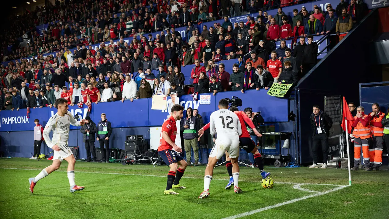 Partido de La Liga EA Sports entre CA Osasuna y Real Madrid CF disputado en el estadio de El Sadar en Pamplona. I&Ntilde;IGO ALZUGARAY