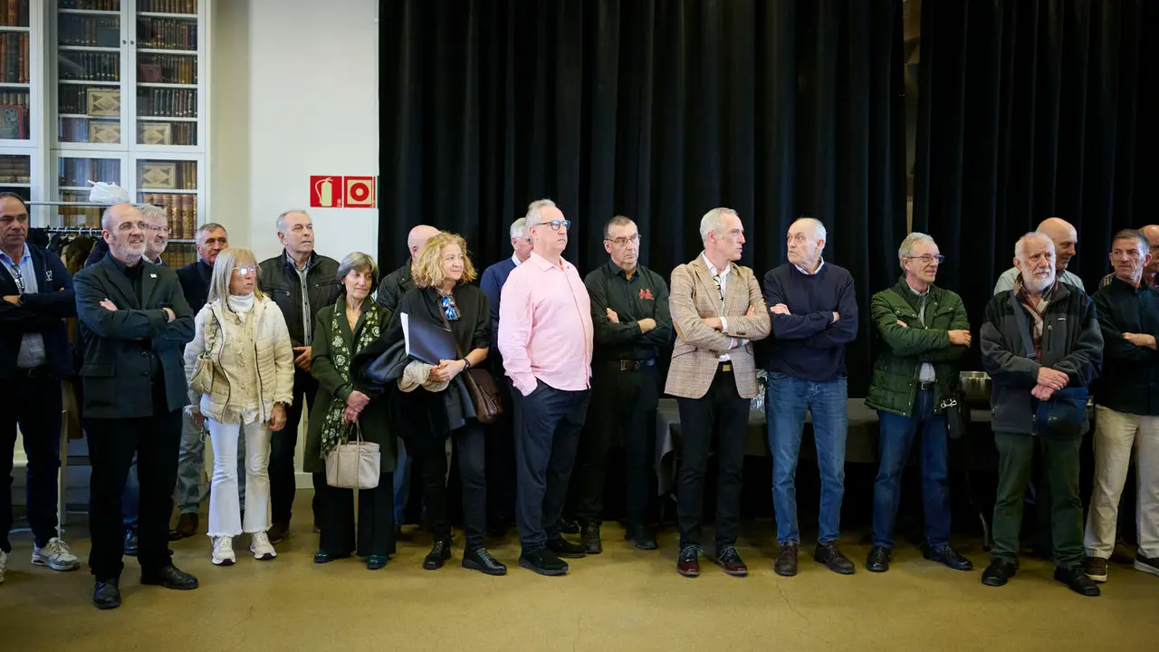 Homenaje a los agentes jubilados dentro de la semana del patr&oacute;n de la Polic&iacute;a Foral. PABLO LASAOSA