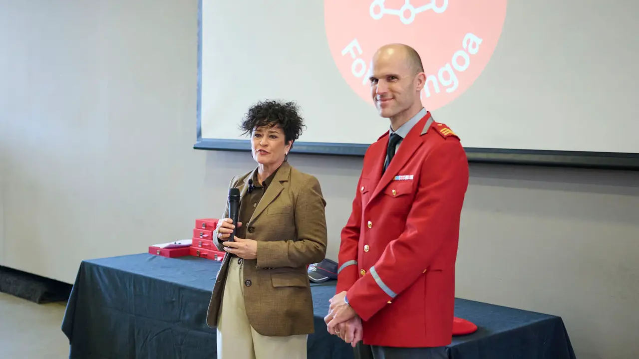 Homenaje a los agentes jubilados dentro de la semana del patr&oacute;n de la Polic&iacute;a Foral. PABLO LASAOSA