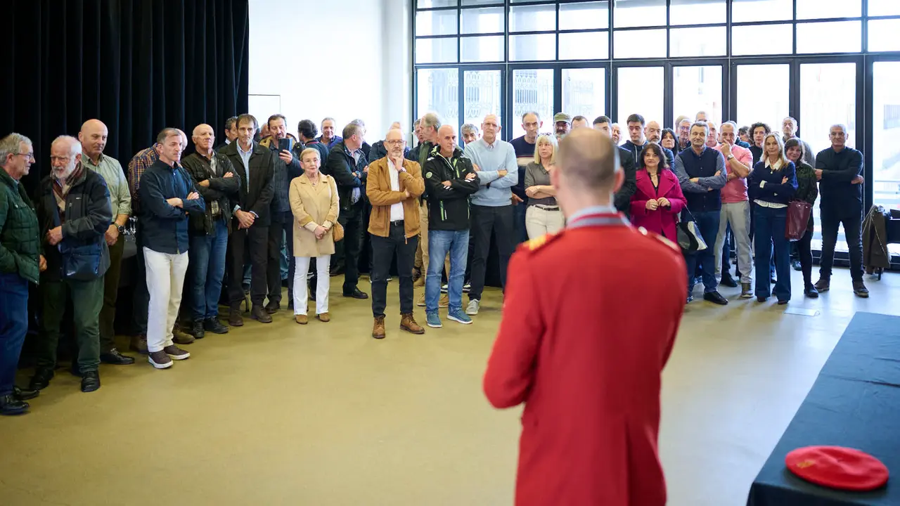 Homenaje a los agentes jubilados dentro de la semana del patr&oacute;n de la Polic&iacute;a Foral. PABLO LASAOSA