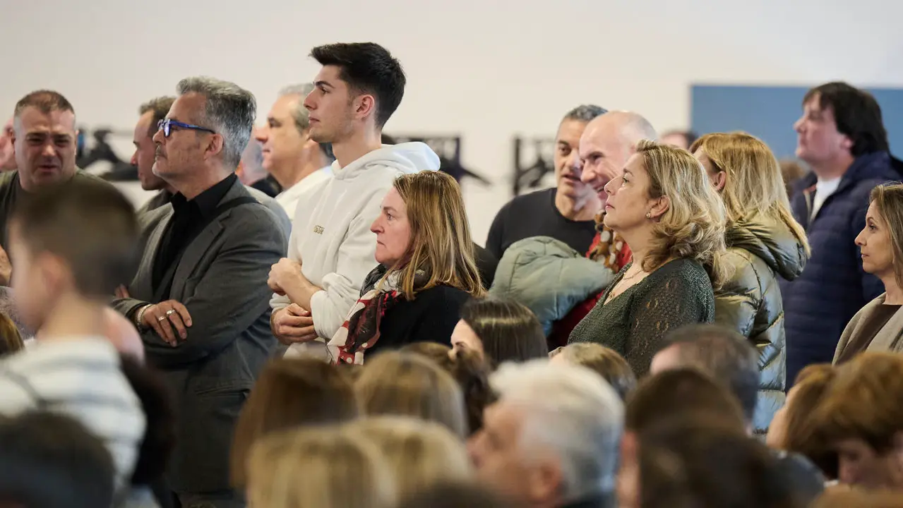 La presidenta de Navarra, Mar&iacute;a Chivite, preside el acto central del d&iacute;a del patr&oacute;n de la Polic&iacute;a Foral. PABLO LASAOSA