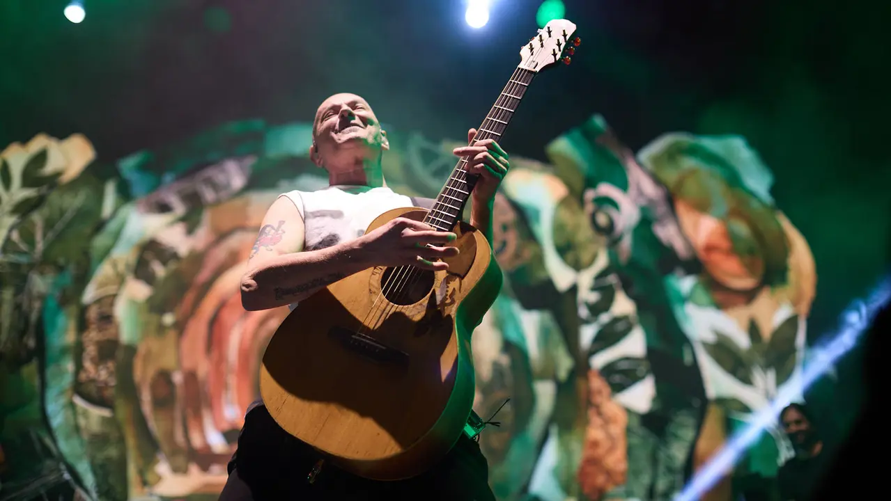 Concierto de Celtas Cortos dentro de su gira "40 a&ntilde;os Contando Cuentos" en el pabell&oacute;n Navarra Arena de Pamplona. I&Ntilde;IGO ALZUGARAY