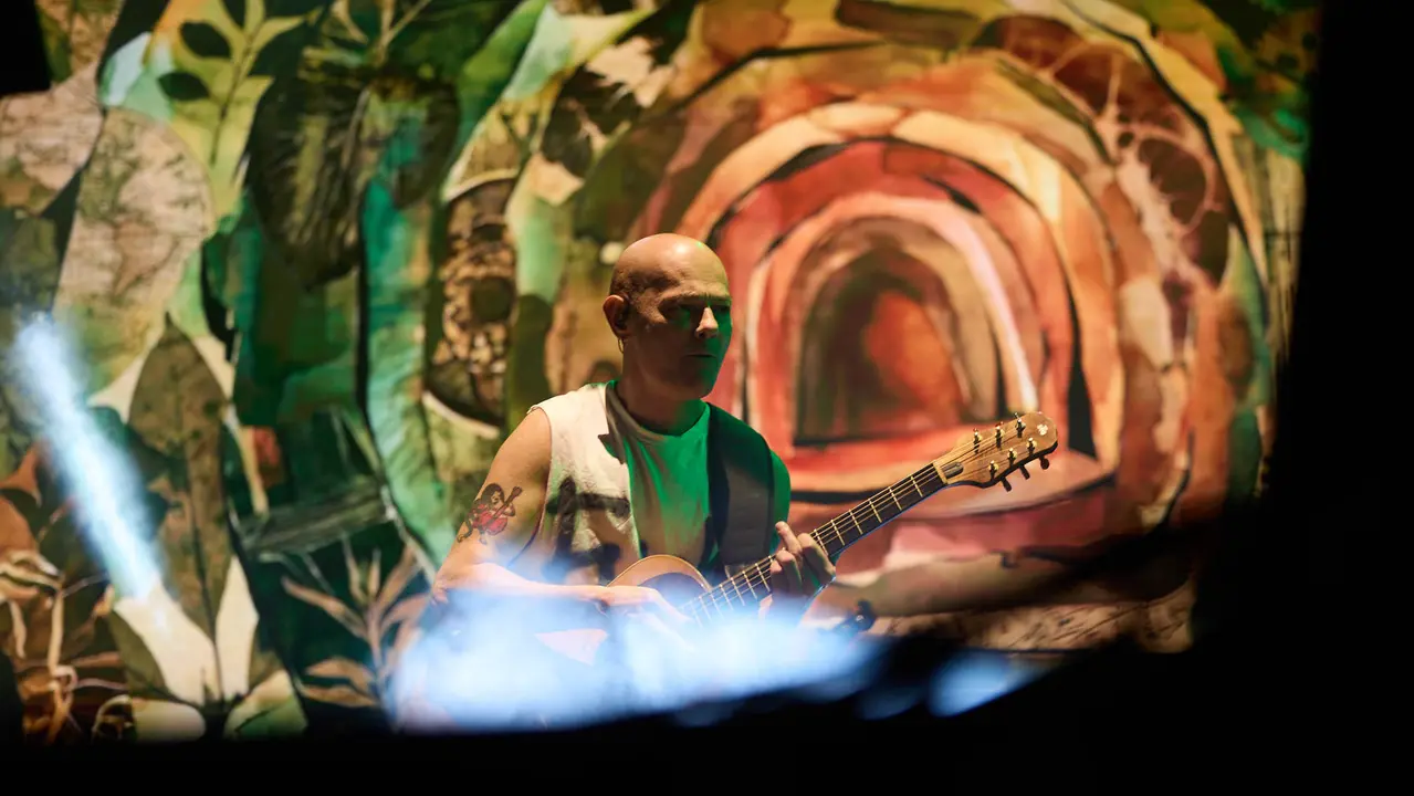 Concierto de Celtas Cortos dentro de su gira "40 a&ntilde;os Contando Cuentos" en el pabell&oacute;n Navarra Arena de Pamplona. I&Ntilde;IGO ALZUGARAY