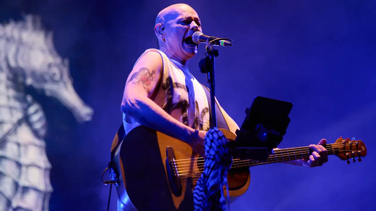 Concierto de Celtas Cortos dentro de su gira "40 a&ntilde;os Contando Cuentos" en el pabell&oacute;n Navarra Arena de Pamplona. I&Ntilde;IGO ALZUGARAY