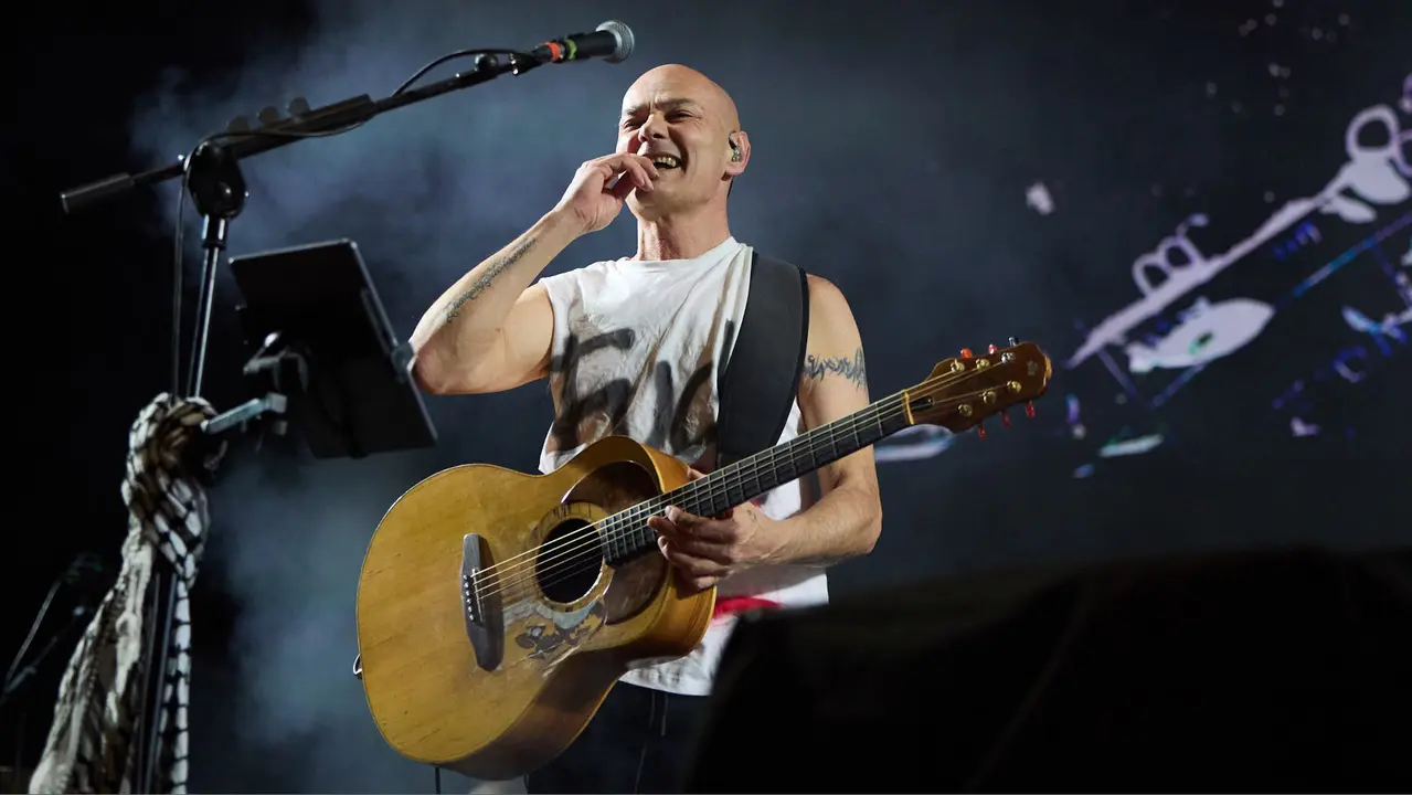 Concierto de Celtas Cortos dentro de su gira "40 a&ntilde;os Contando Cuentos" en el pabell&oacute;n Navarra Arena de Pamplona. I&Ntilde;IGO ALZUGARAY