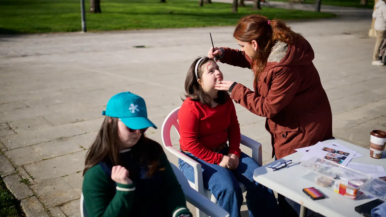 Evento Conexi&oacute;n Social Uni2, un encuentro social y deportivo, organizado por el alumnado del CI Burlada FP, orientado a "visibilizar distintas realidades de discapacidad y exclusi&oacute;n". PABLO LASAOSA