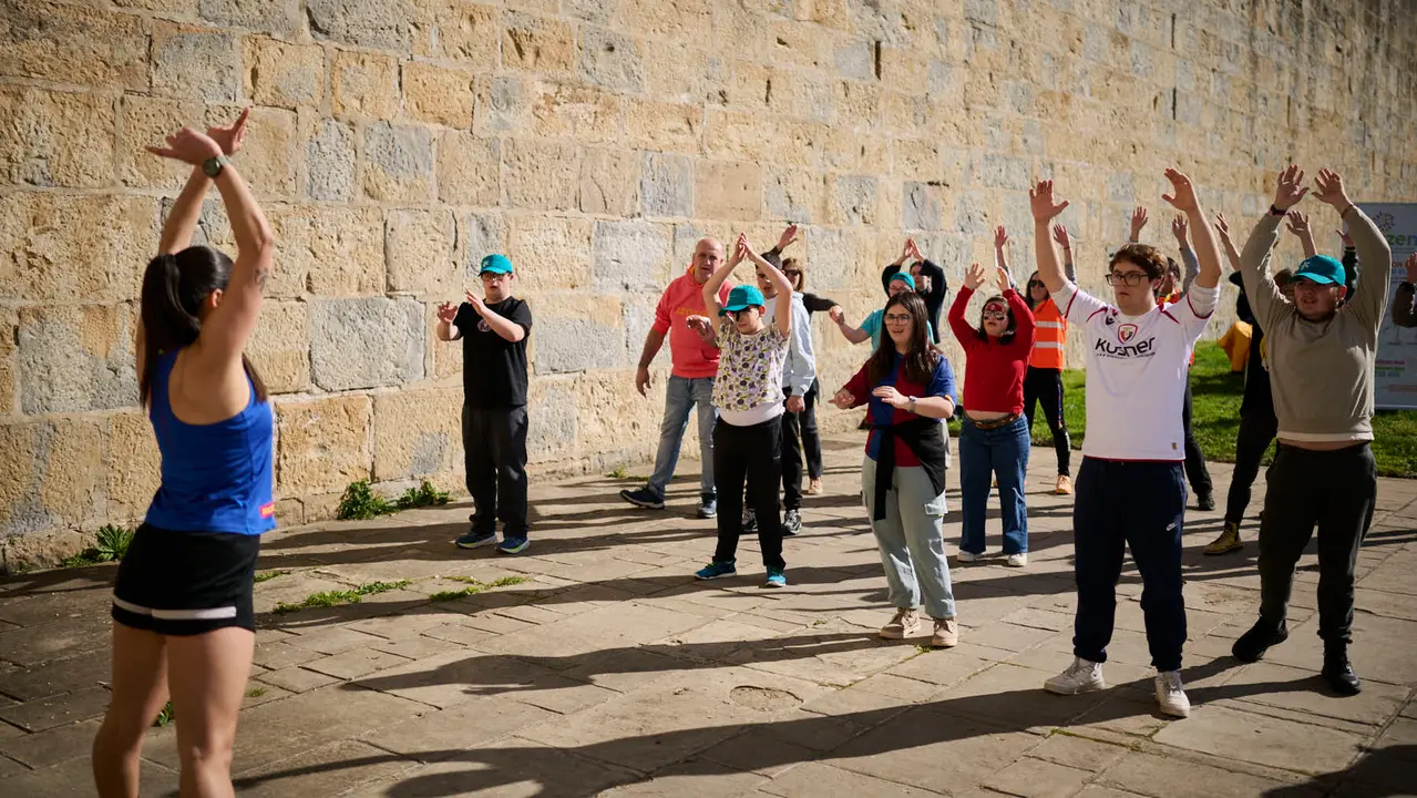 Evento Conexi&oacute;n Social Uni2, un encuentro social y deportivo, organizado por el alumnado del CI Burlada FP, orientado a "visibilizar distintas realidades de discapacidad y exclusi&oacute;n". PABLO LASAOSA