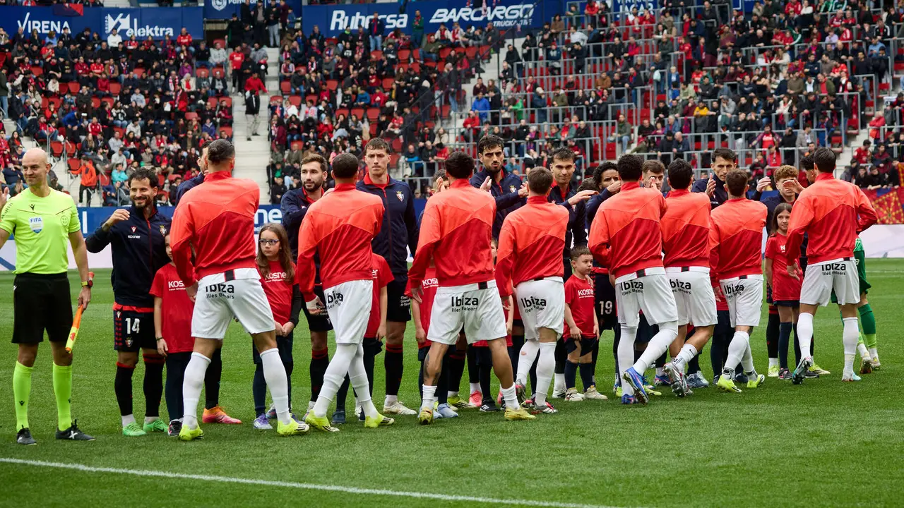 Partido de La Liga EA Sports entre CA Osasuna y RCD Mallorca disputado en el estadio de El Sadar en Pamplona. I&Ntilde;IGO ALZUGARAY