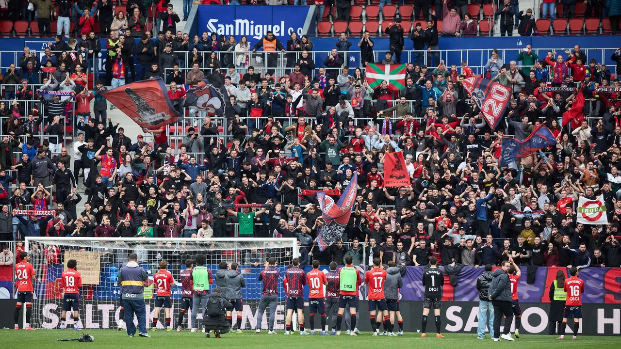 Partido de La Liga EA Sports entre CA Osasuna y RCD Mallorca disputado en el estadio de El Sadar en Pamplona. I&Ntilde;IGO ALZUGARAY